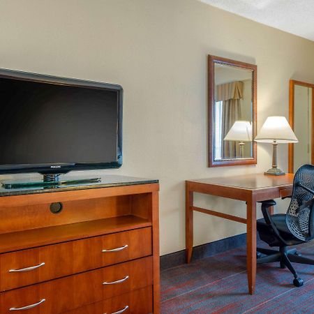 Quality Inn Savannah Historic District מראה חיצוני תמונה