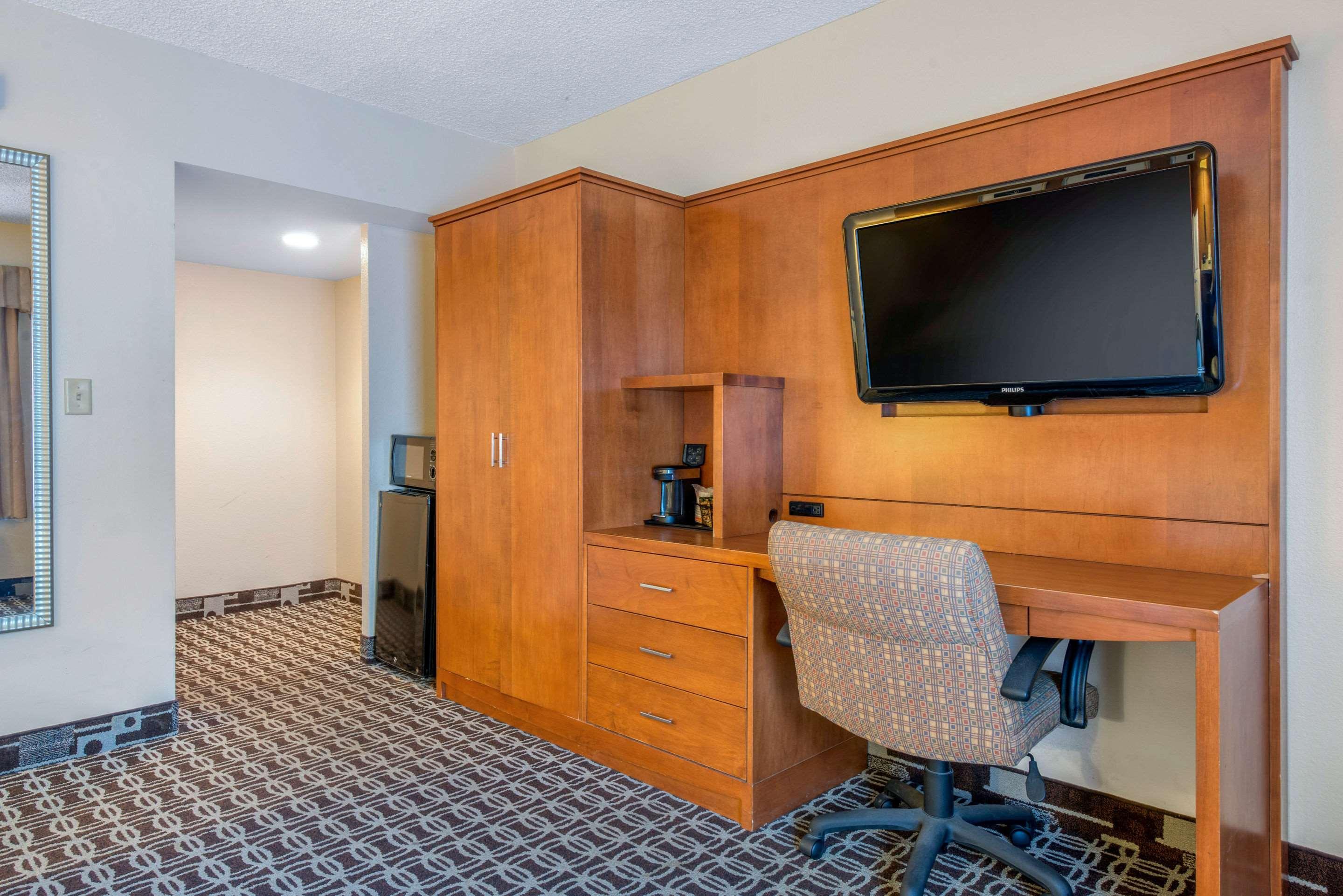 Quality Inn Savannah Historic District מראה חיצוני תמונה