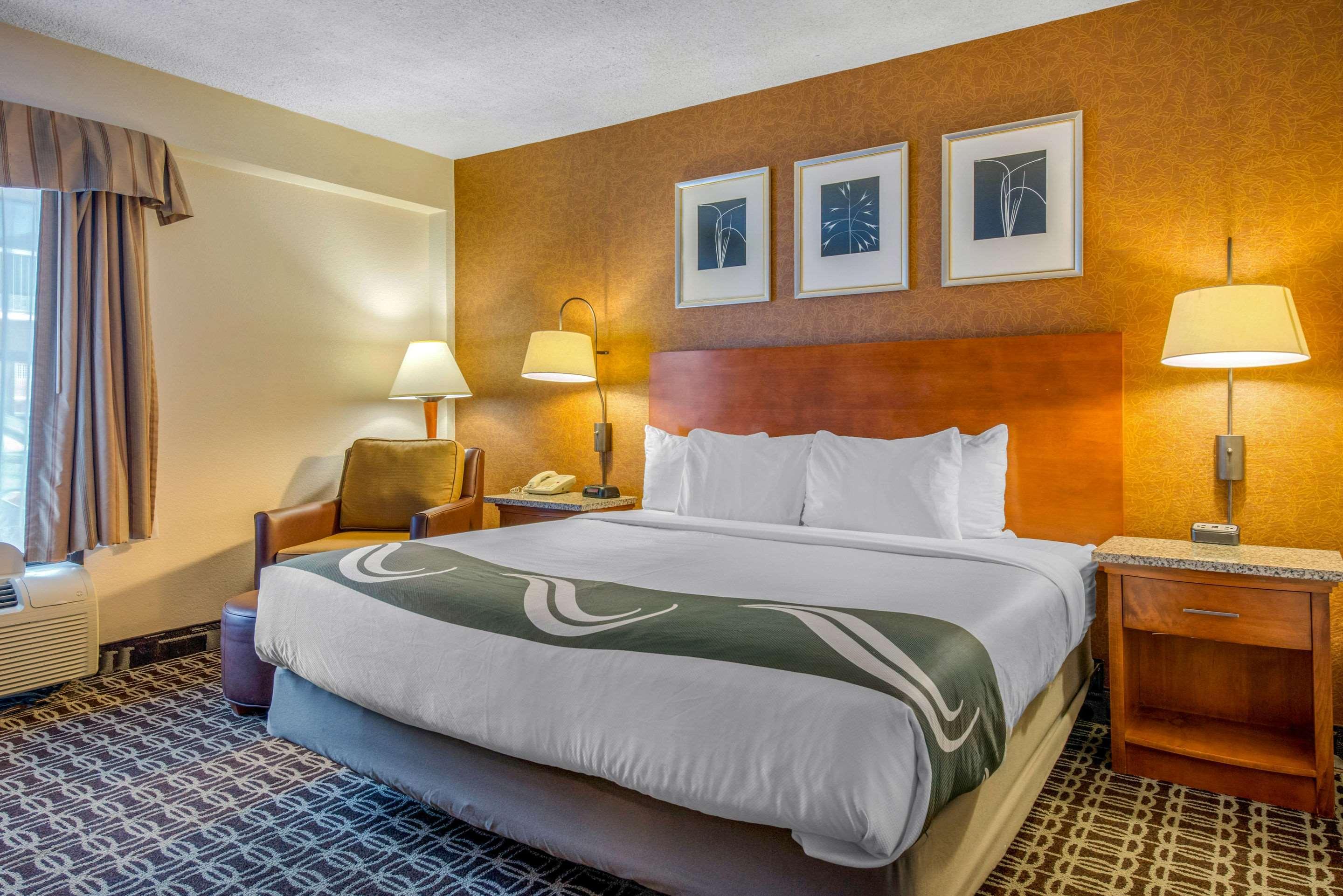Quality Inn Savannah Historic District מראה חיצוני תמונה