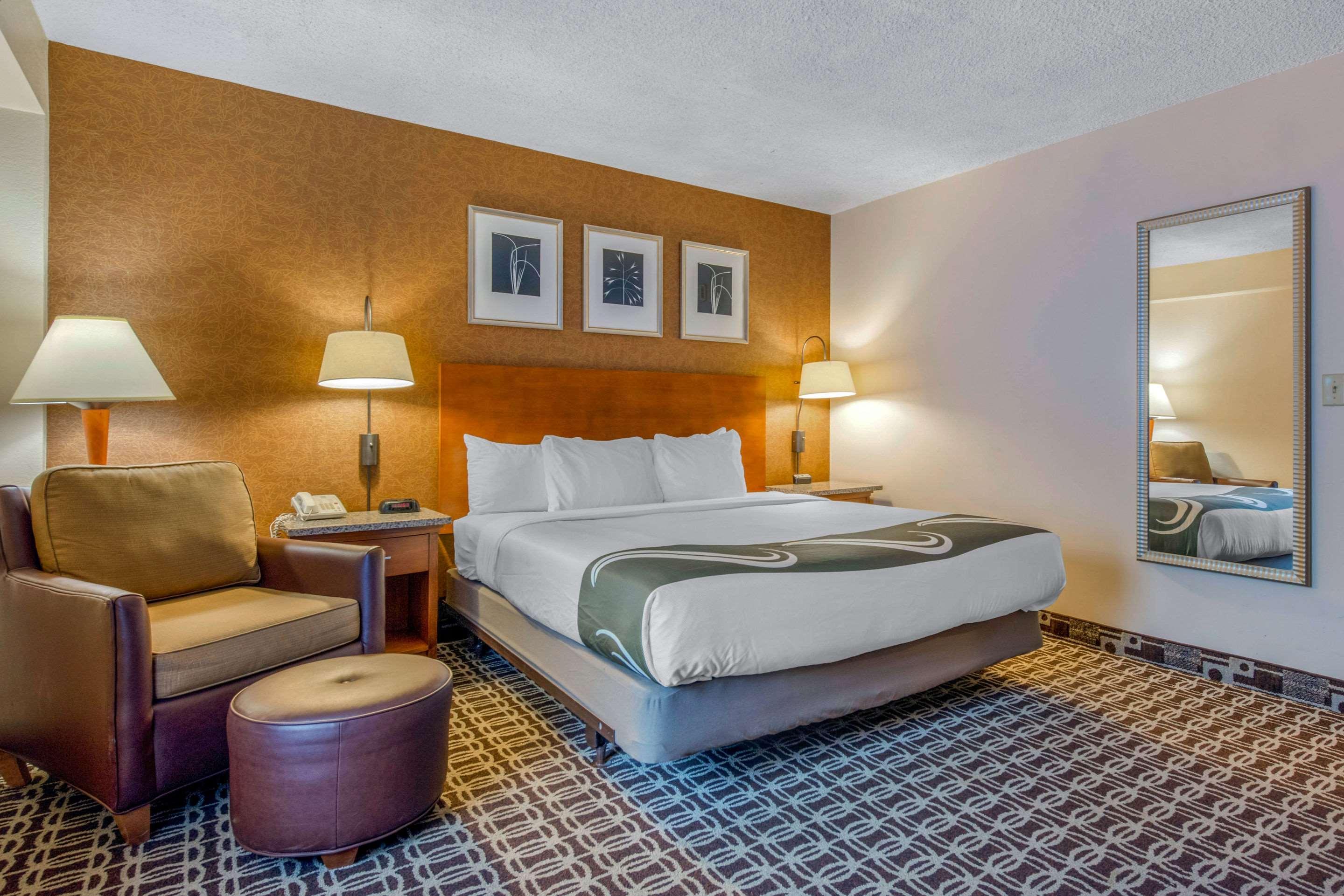 Quality Inn Savannah Historic District מראה חיצוני תמונה