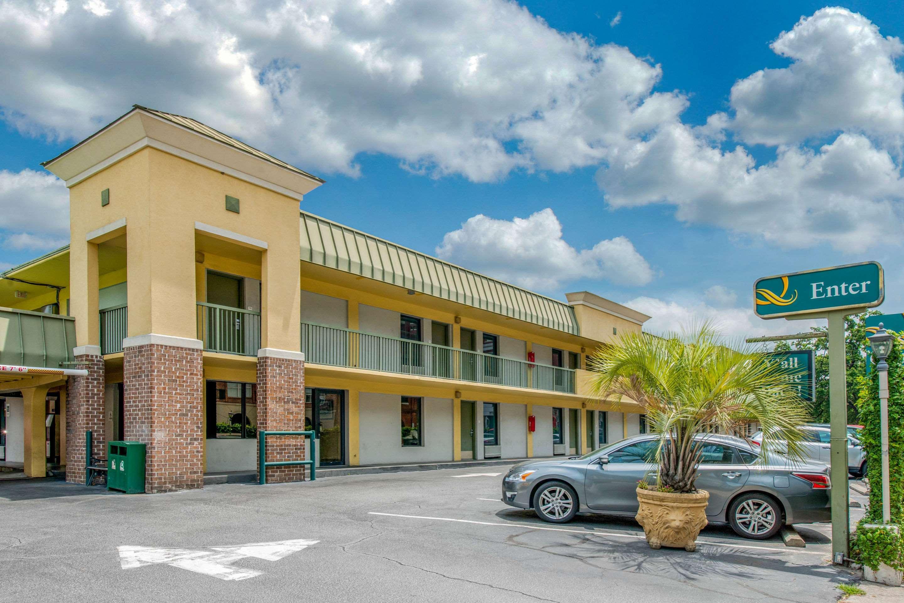 Quality Inn Savannah Historic District מראה חיצוני תמונה
