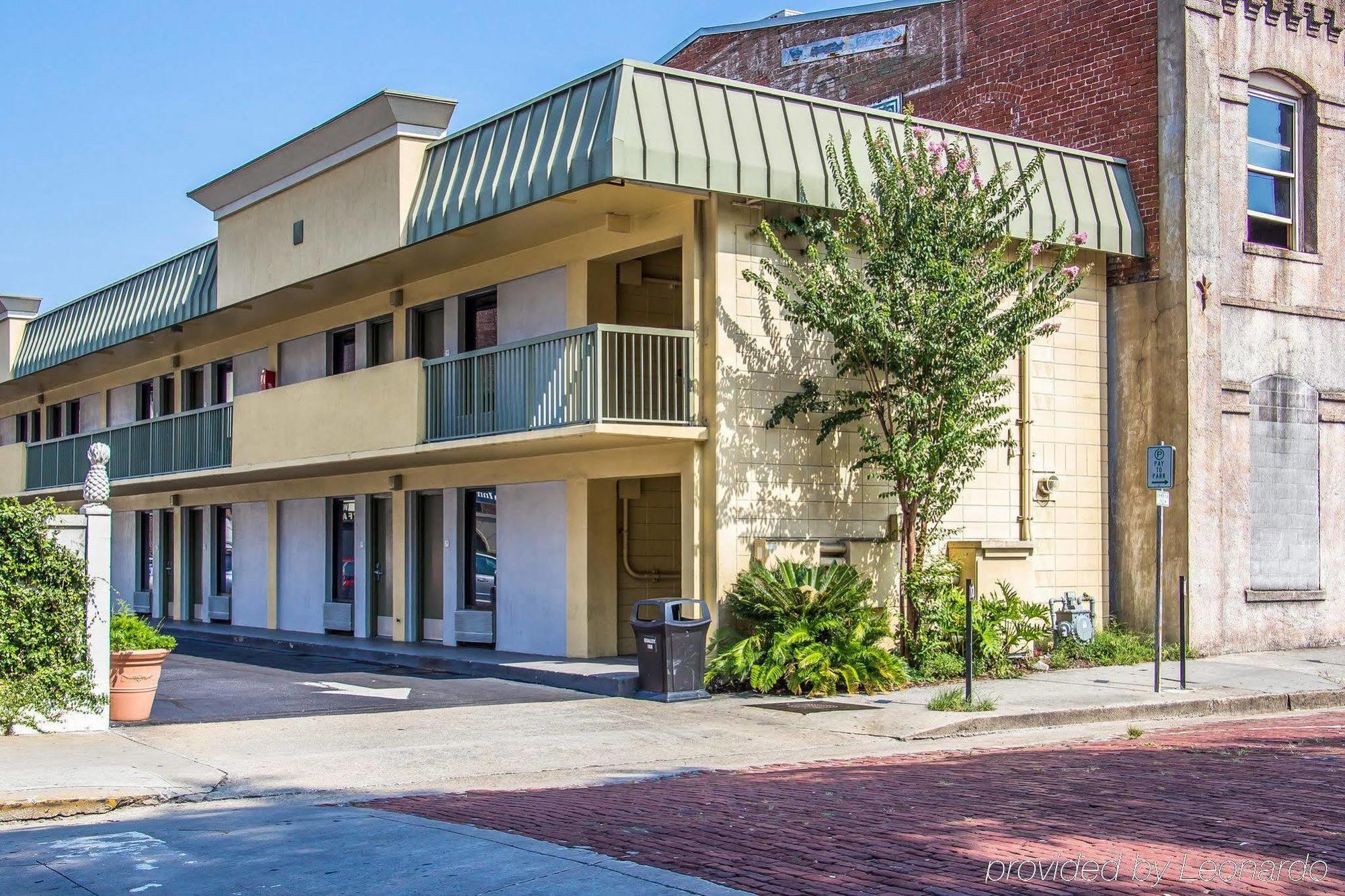 Quality Inn Savannah Historic District מראה חיצוני תמונה