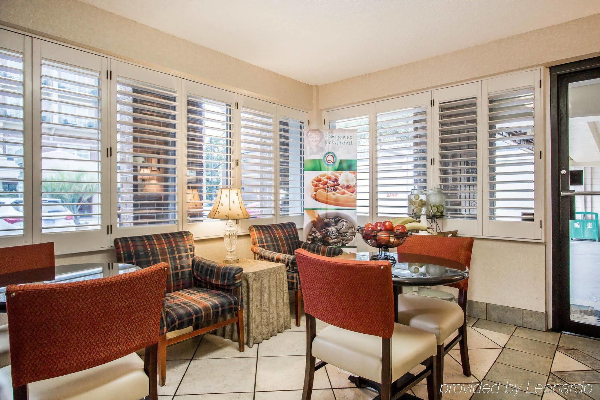 Quality Inn Savannah Historic District מראה חיצוני תמונה